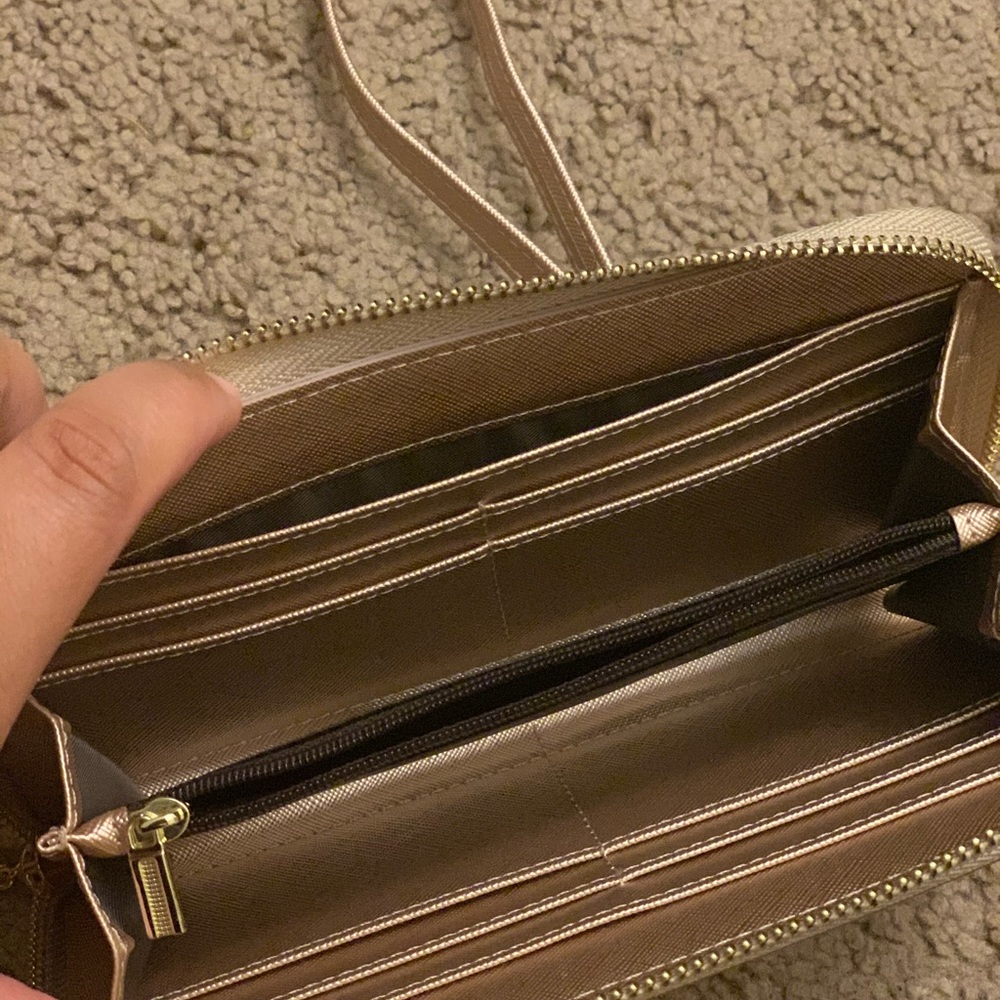 Wallet - Picture 2 of 2